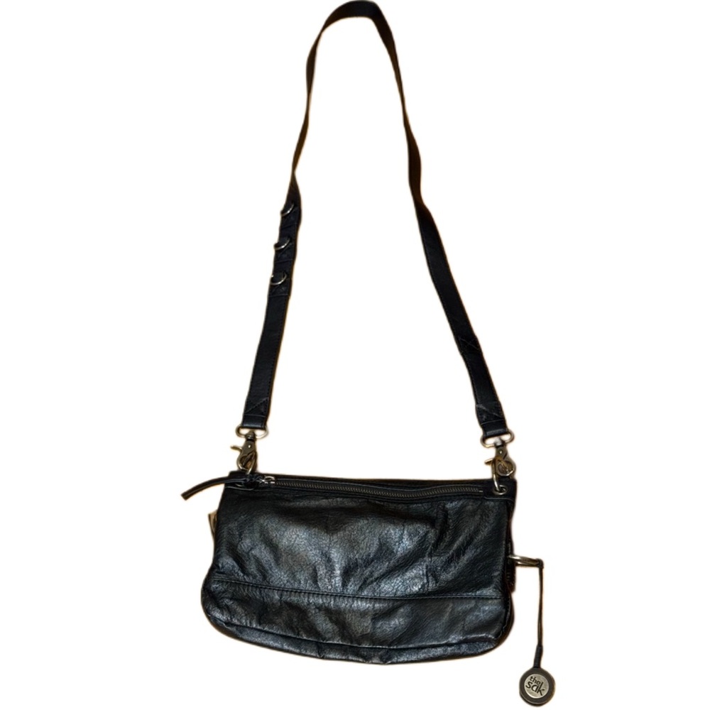 The Sak Pax Crossbody Shoulder Bag Clutch Black Leather 5 Way Convertible Purse